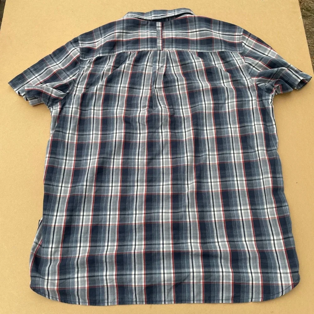 The North Face Plaid Button Up Mens XL Blue Casual Hiking Short Sleeve Shirt